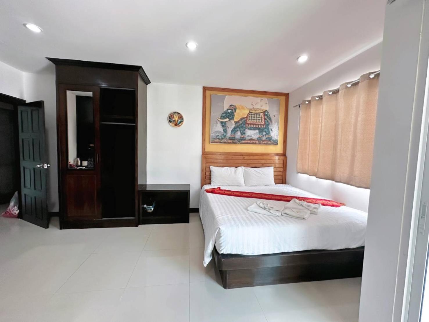 Abby'S House Hotel Patong Eksteriør billede