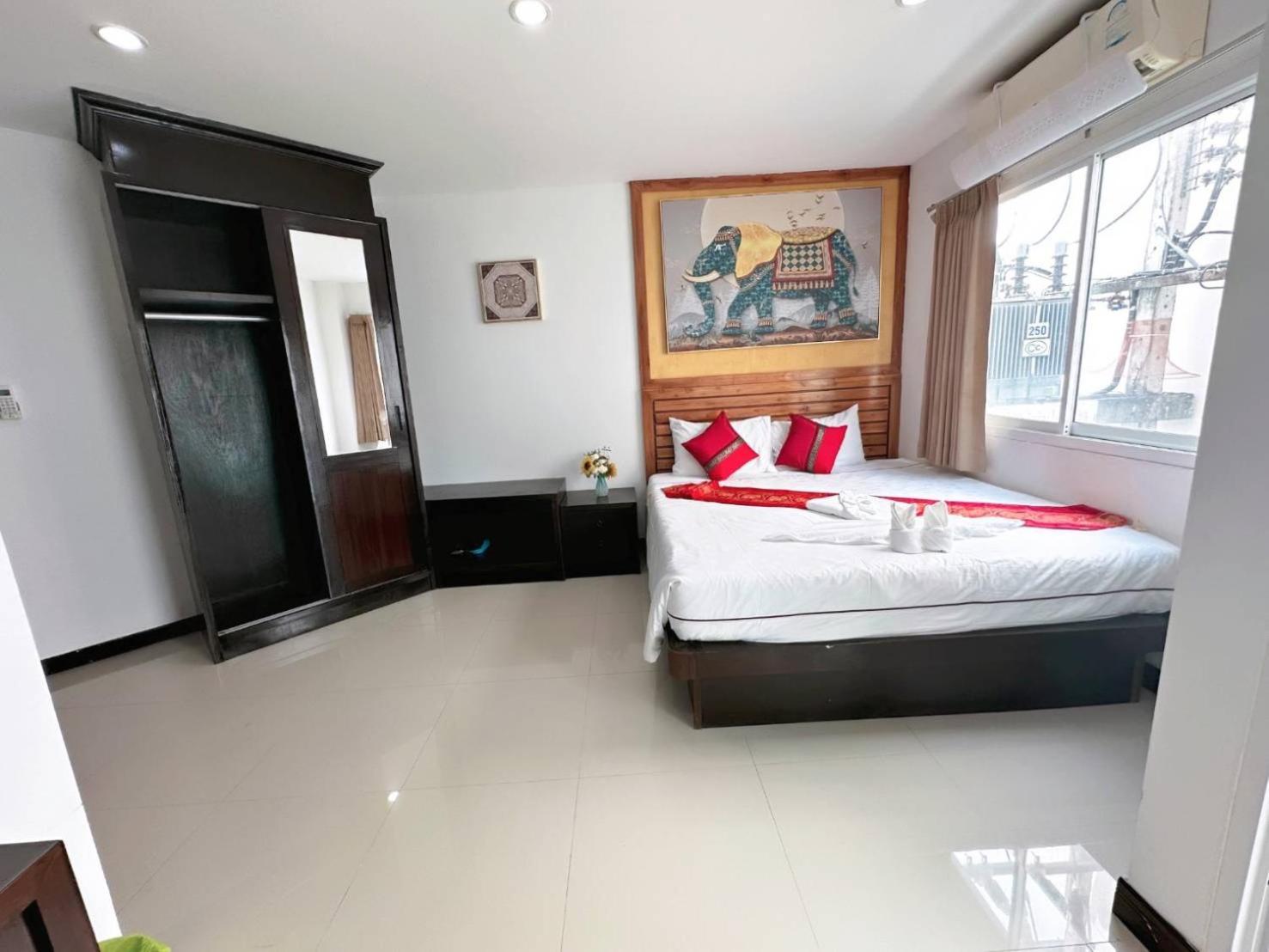 Abby'S House Hotel Patong Eksteriør billede